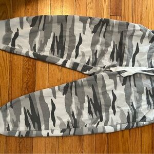 Aerie Gray Camouflage Joggers